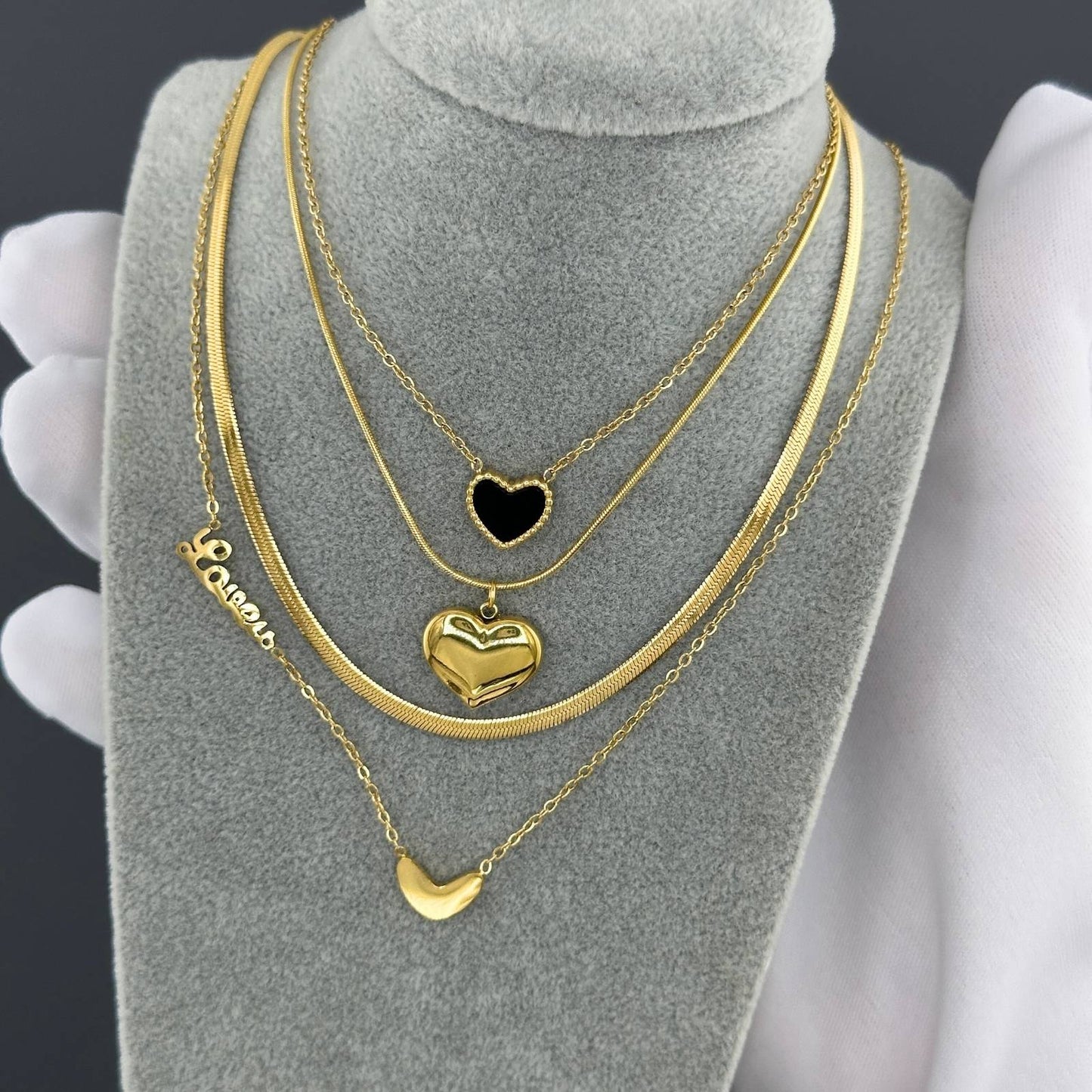 18K gold plated Stainless steel Hearts necklace, Intensity