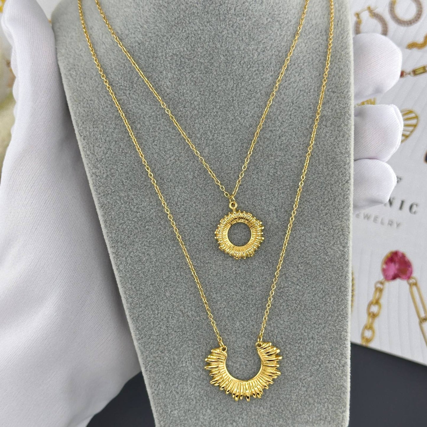 18K gold plated Stainless steel Flowers necklace, Intensity