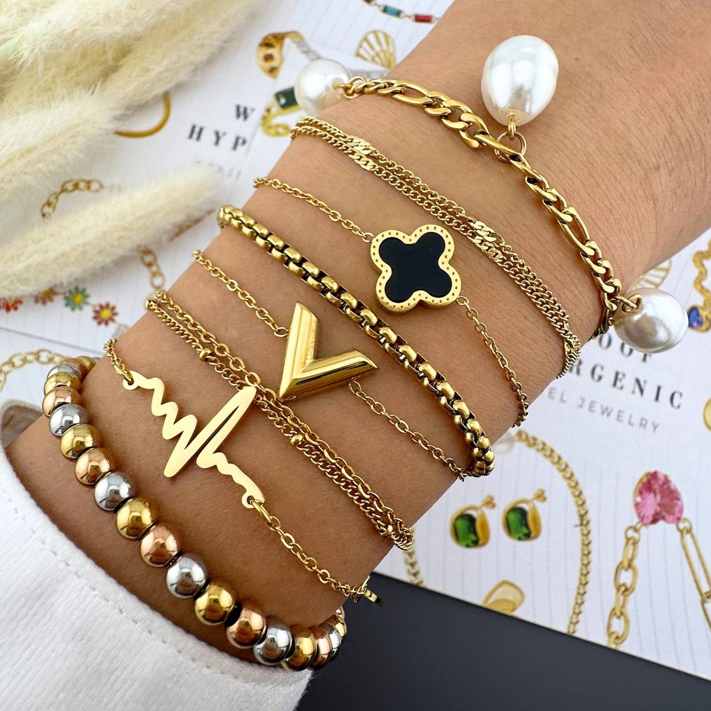 18K gold plated Stainless steel Hearts bracelet, Intensity