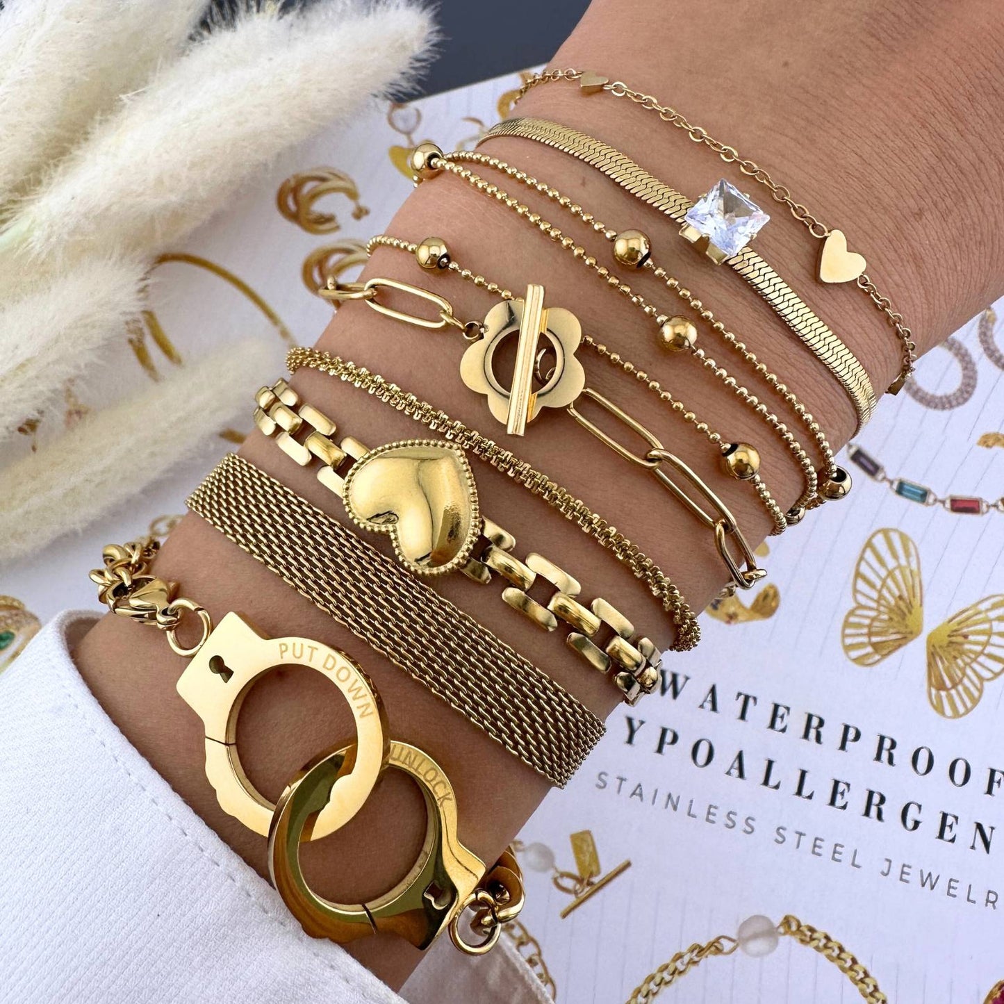 18K gold plated Stainless steel Flower bracelet, Intensity
