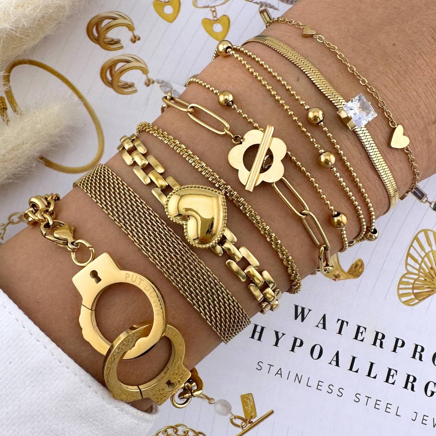18K gold plated Stainless steel Flower bracelet, Intensity