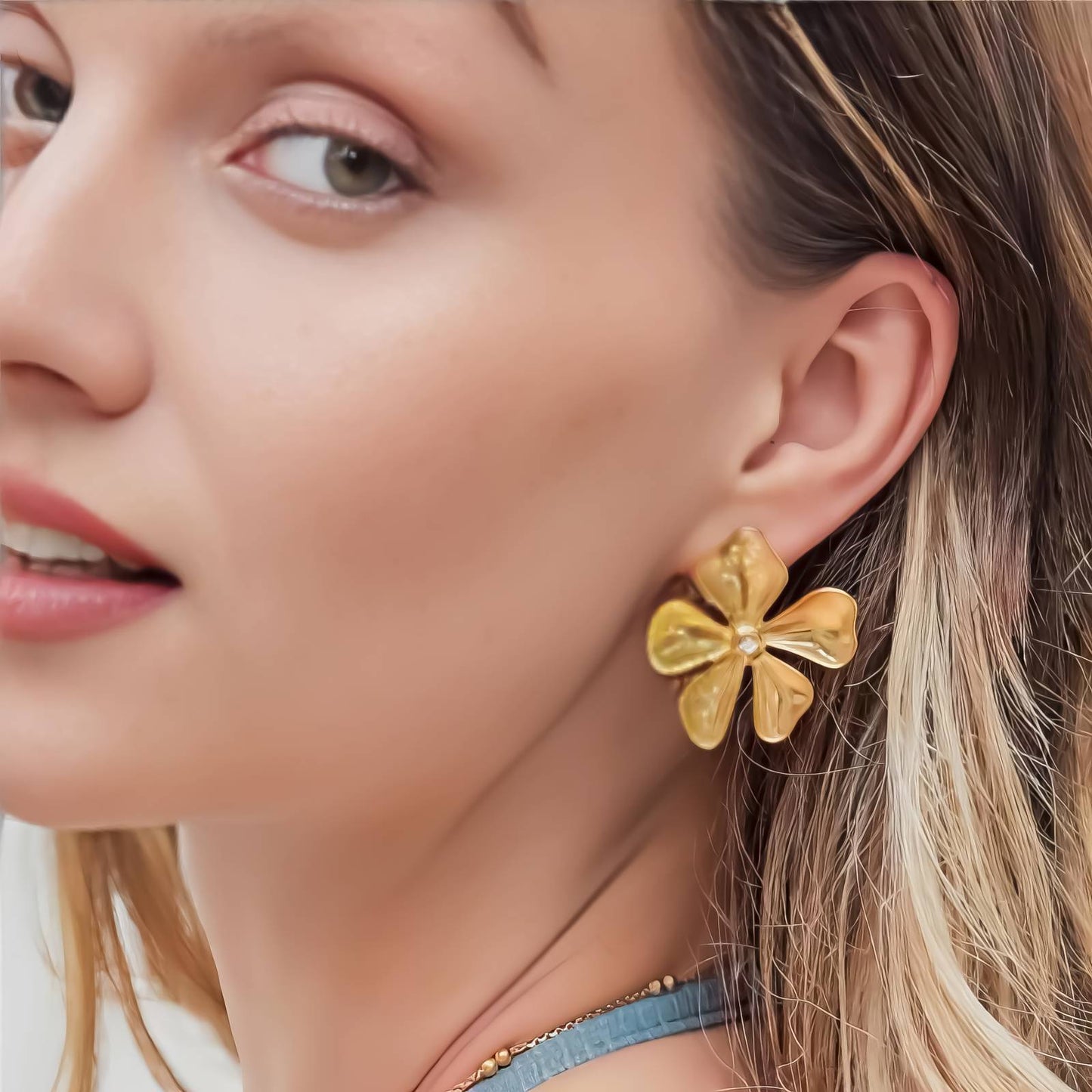 18K gold plated Stainless steel Flowers earrings, Intensity