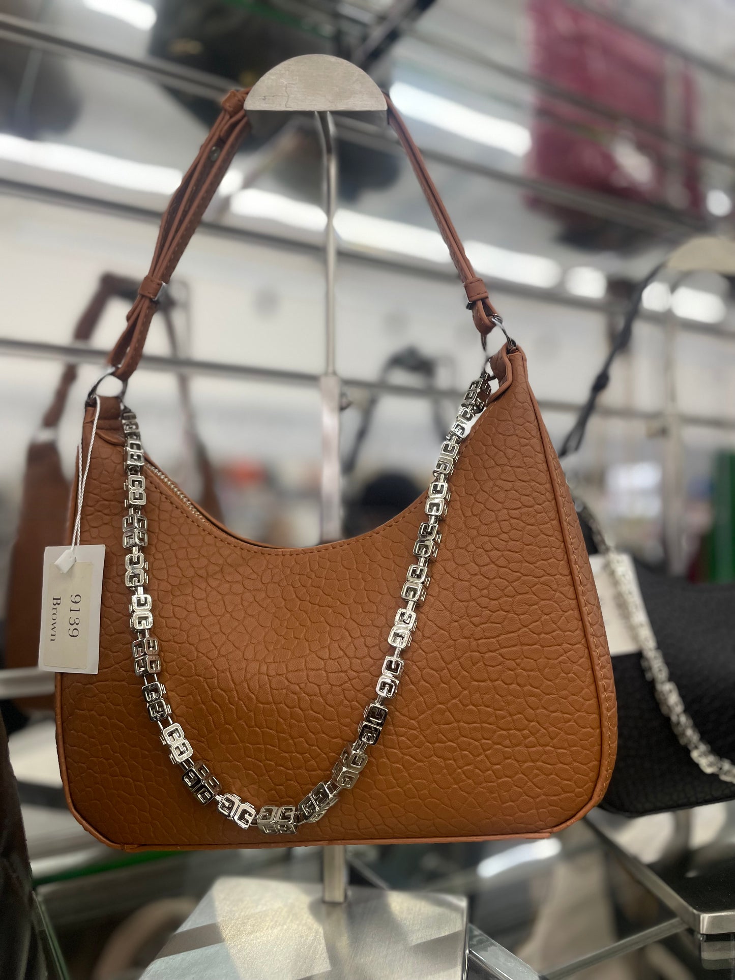 Simple plain elegant leather shoulder bag with chain