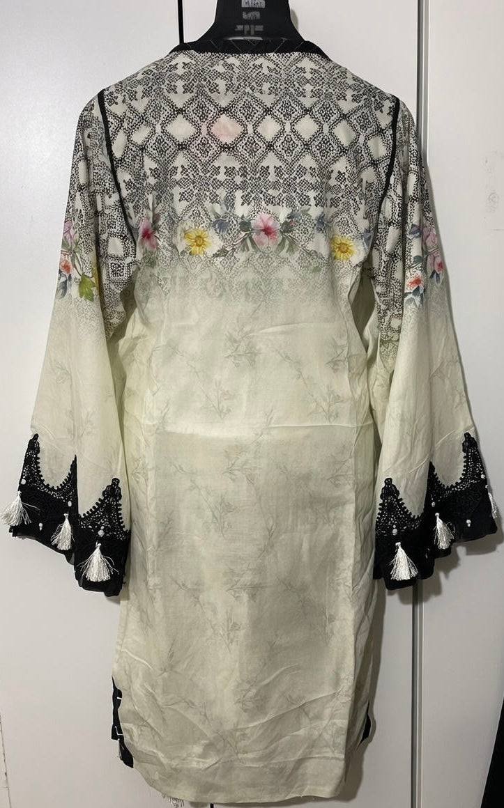 Gul Ahmed off white lawn Digital printed Shurt kurta with flared sleeves