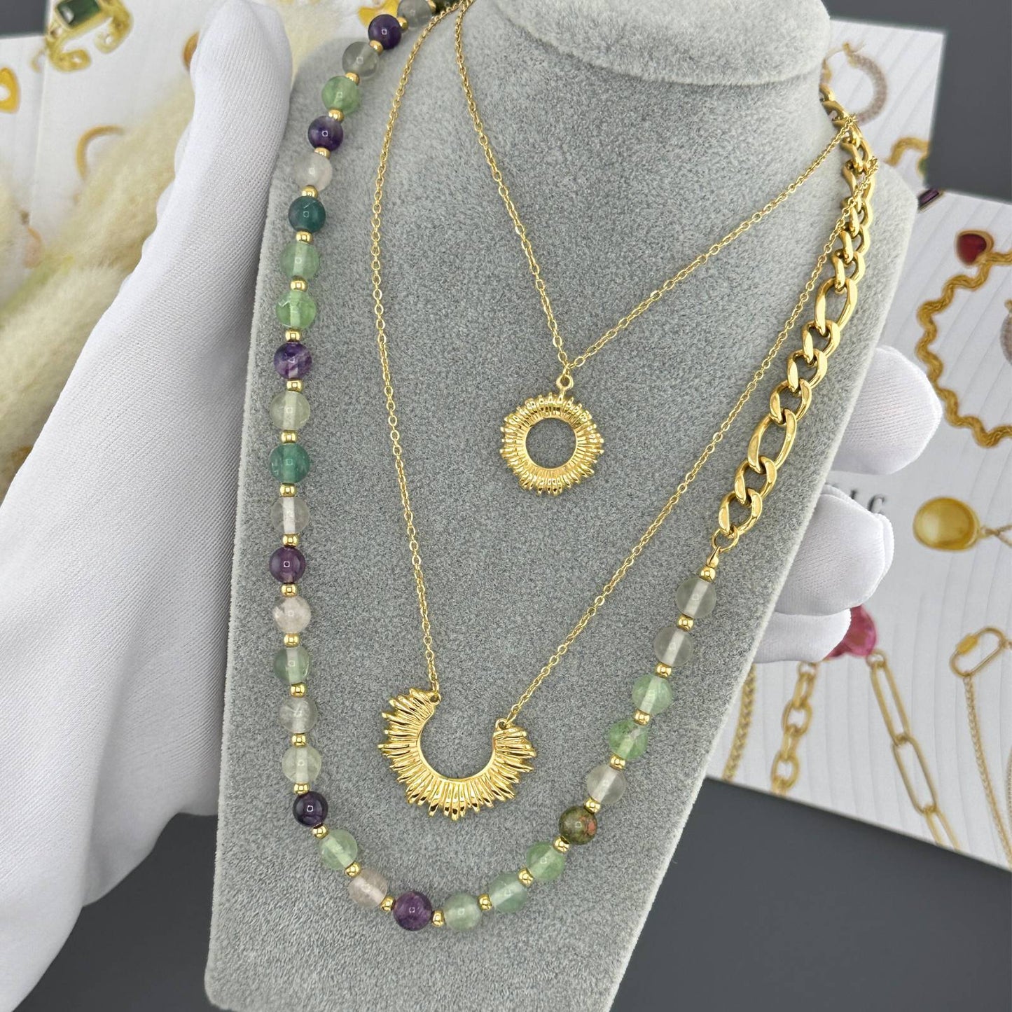 18K gold plated Stainless steel  Flowers necklace, Intensity