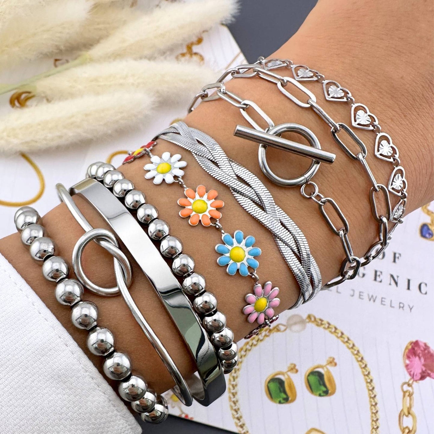 18K gold plated Stainless steel  Hearts bracelet, Intensity