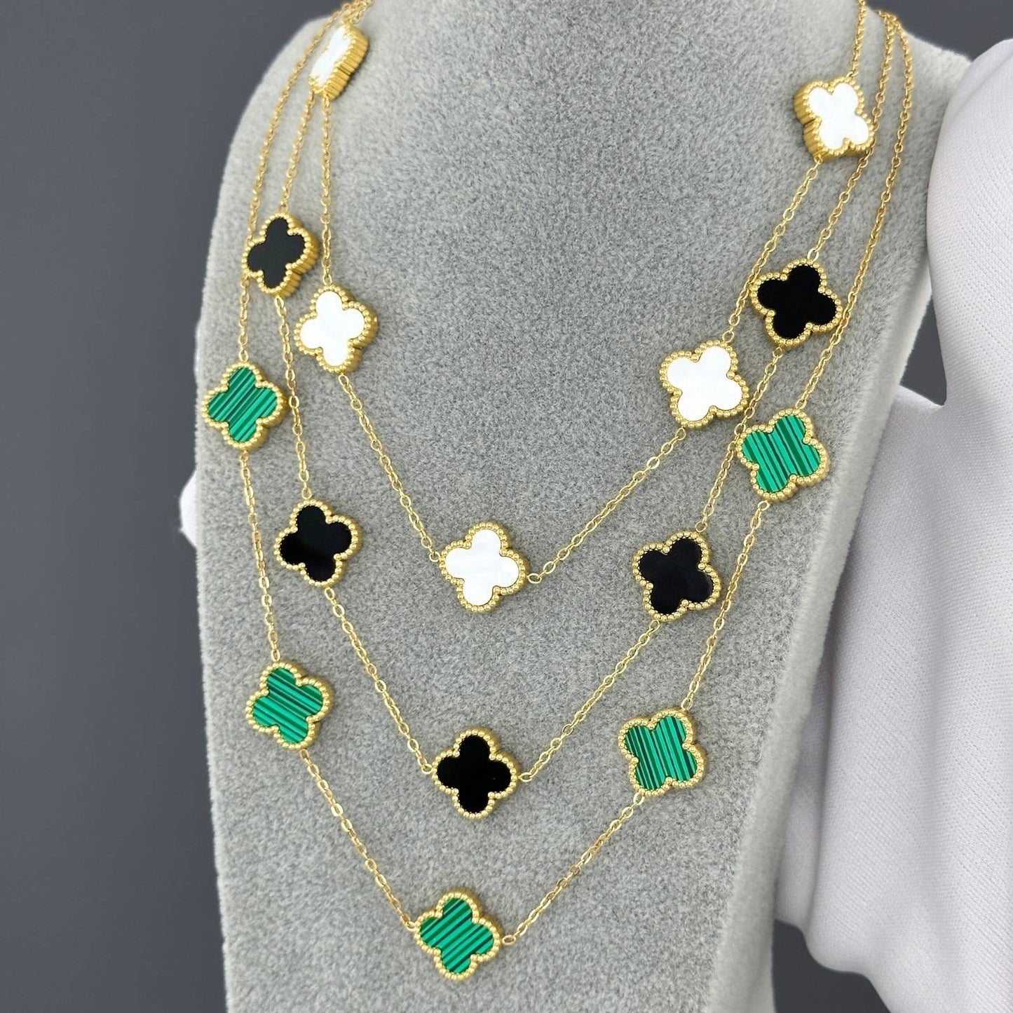 18K gold plated Stainless steel  Four-leaf clover necklace, Intensity