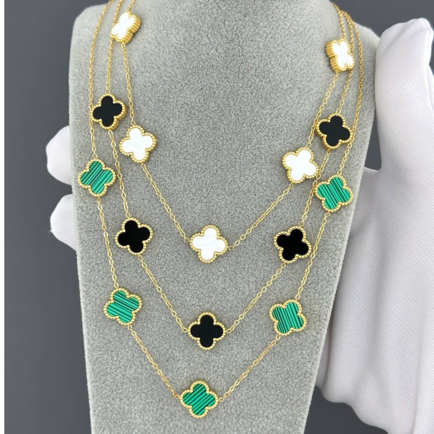 18K gold plated Stainless steel  Four-leaf clover necklace, Intensity