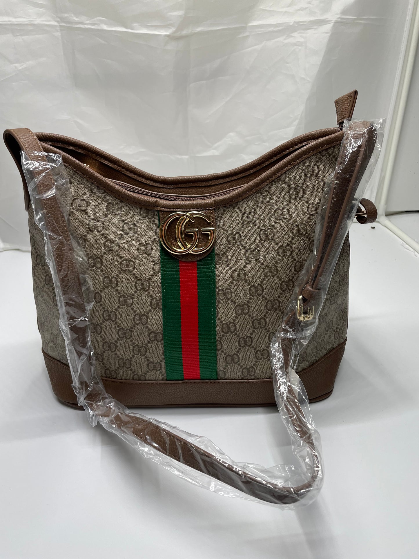 Gucci shoulder bags