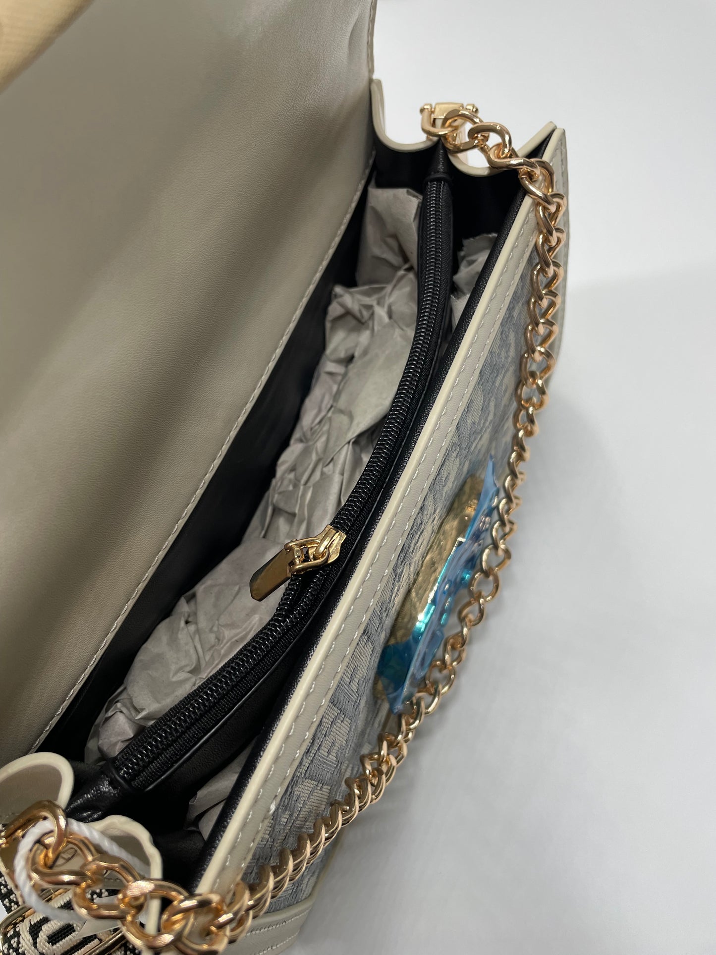 Christian Dior oblique 30 Montaigne Bag in cream long strap included