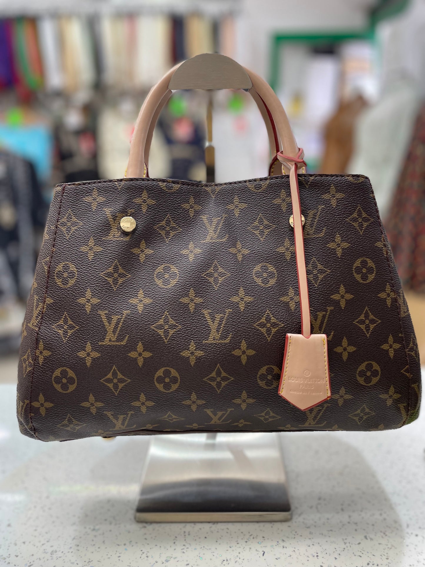 Louis Vuitton beige & cream tote bag -handbag