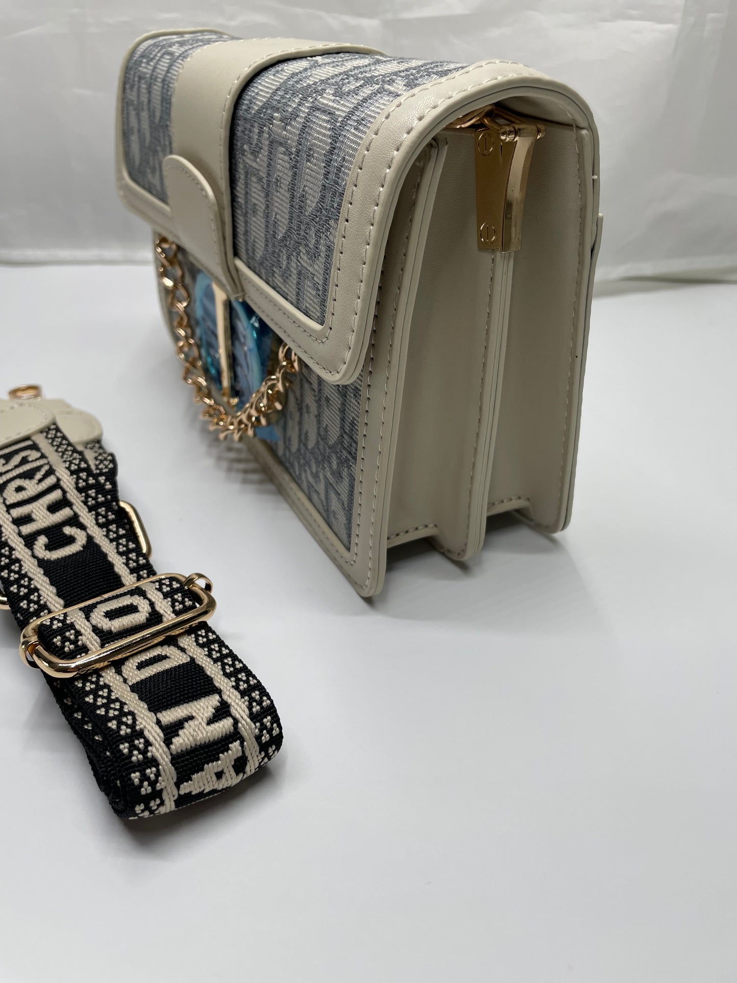 Christian Dior oblique 30 Montaigne Bag in cream long strap included