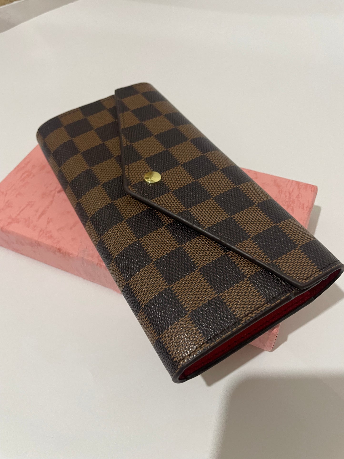 Lv red clutch wallet money card holder with button