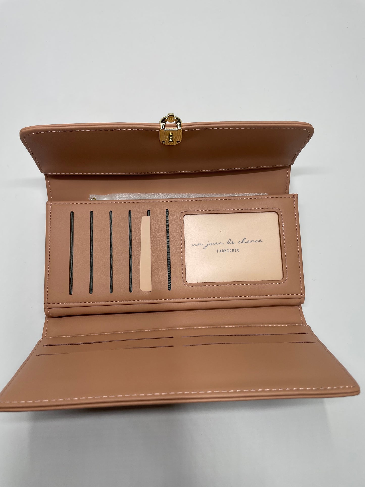 Marc jacobs mauve colour clutch wallet